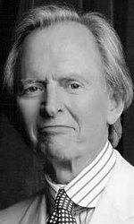Tom Wolfe author photo
